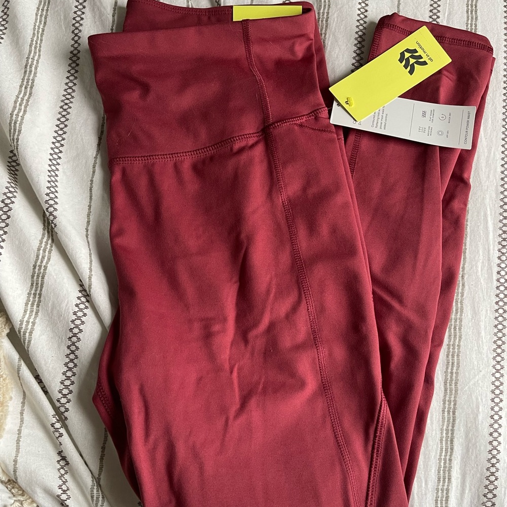 NWT 7/8 leggings